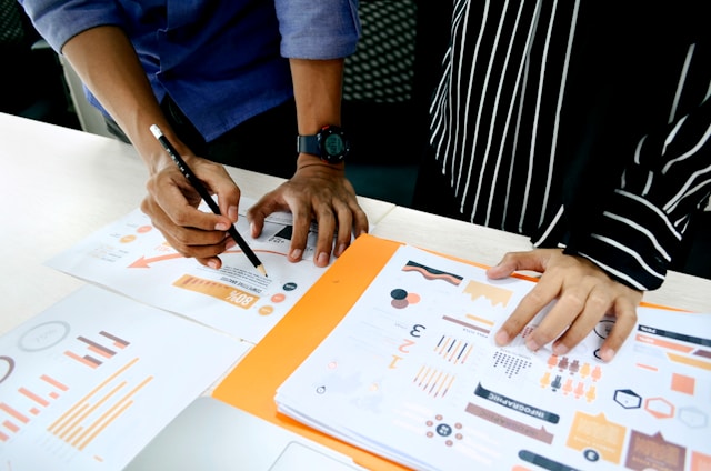 Logistics reporting spreadsheet — why 3PL data often doesn't help shippers make decisions