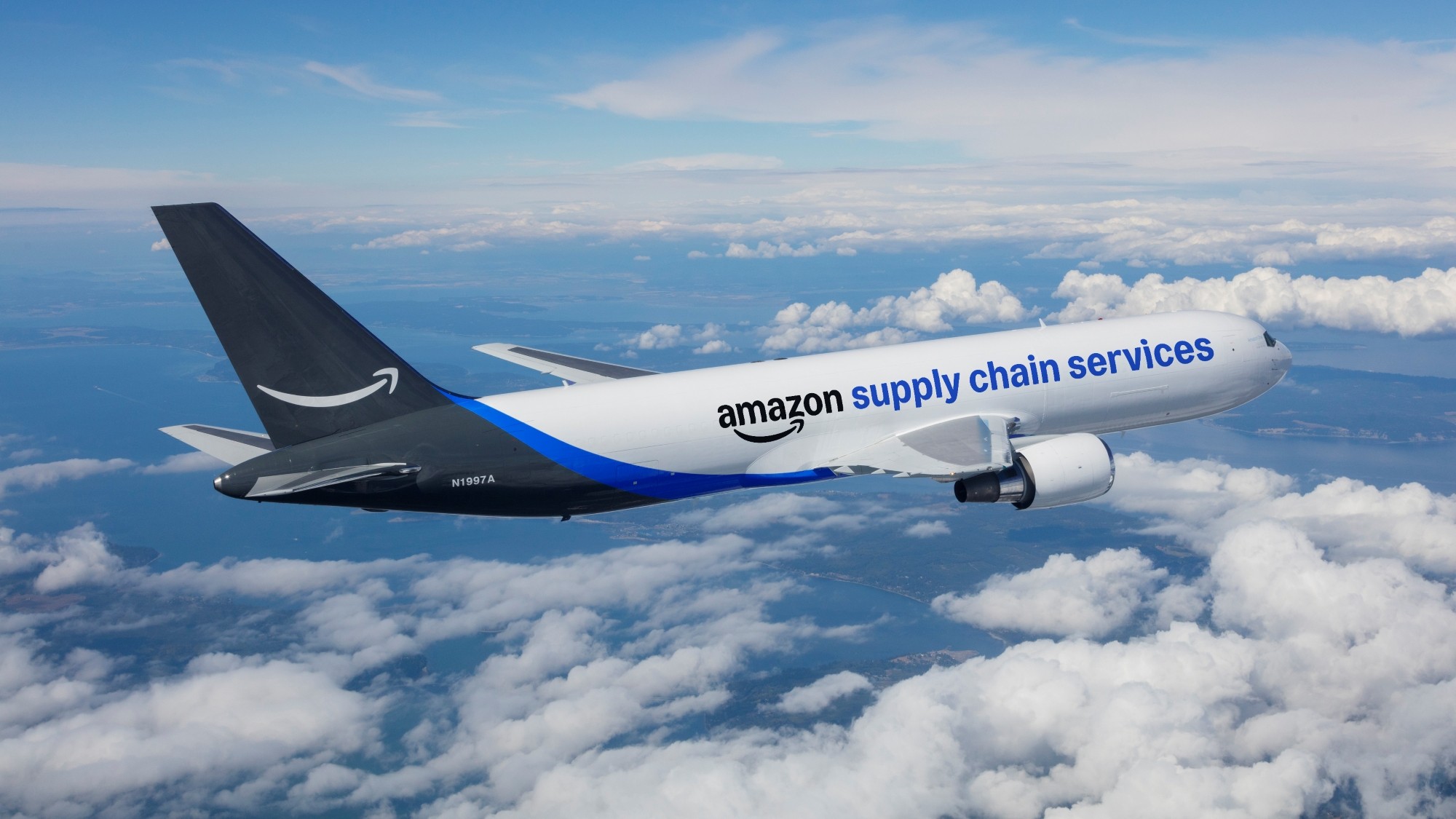 Amazon supply chain logistics network — warehousing, fulfillment, and last-mile delivery for shippers